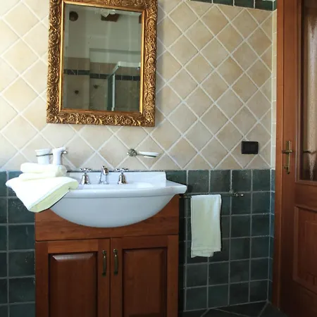 Apartment Al Cantinun, Nel Cuore Di *