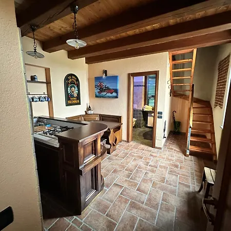 Apartment Al Cantinun, Nel Cuore Di Biella