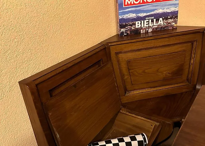 Al Cantinun, Nel Cuore Di 아파트